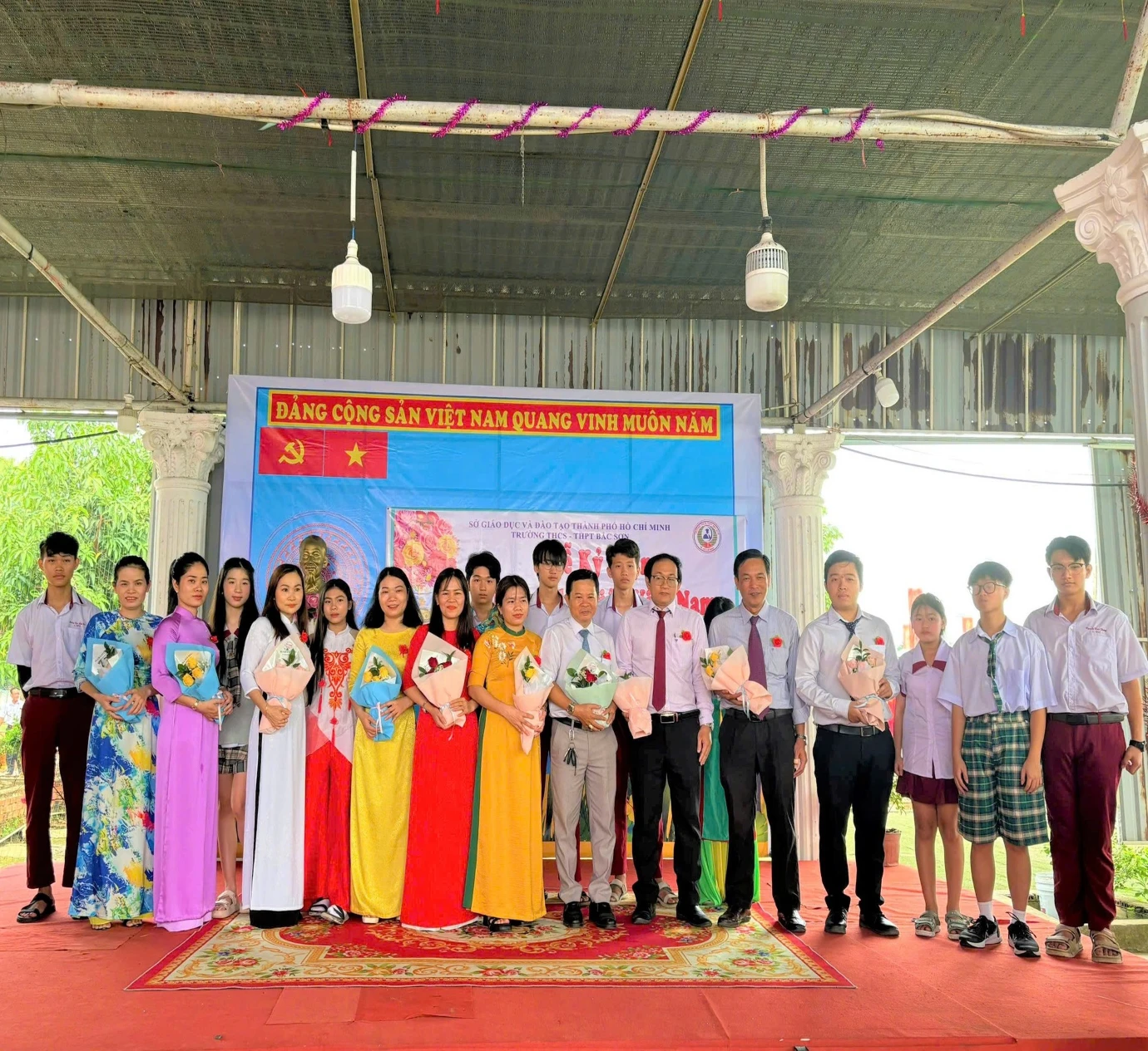 Trường THCS – THPT Bắc Sơn long trọng tổ chức buổi lễ kỷ niệm 42 năm ngày Nhà giáo Việt Nam 20/11/2024