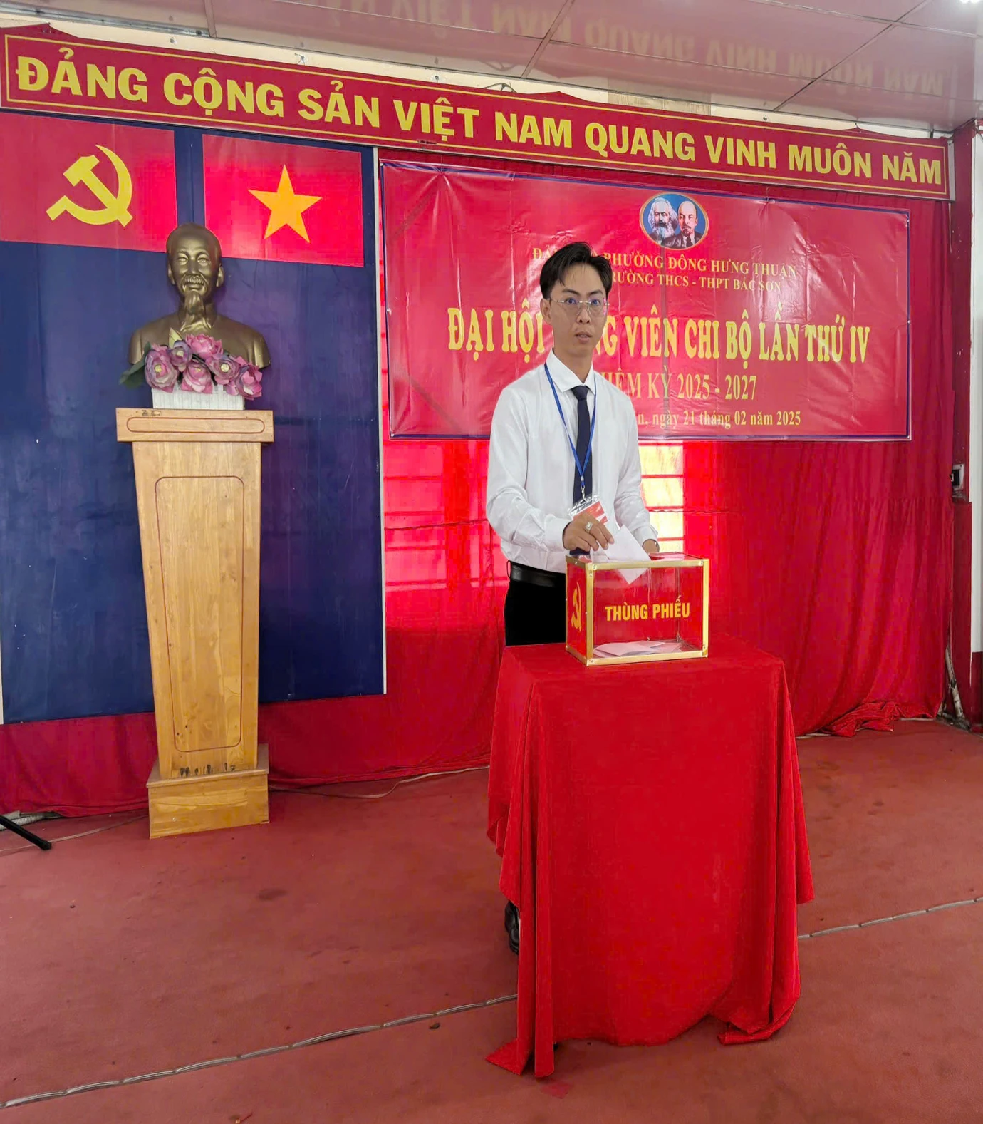 Đại hội chi bộ Trường THCS-THPT Bắc Sơn nhiệm kỳ 2025-2027