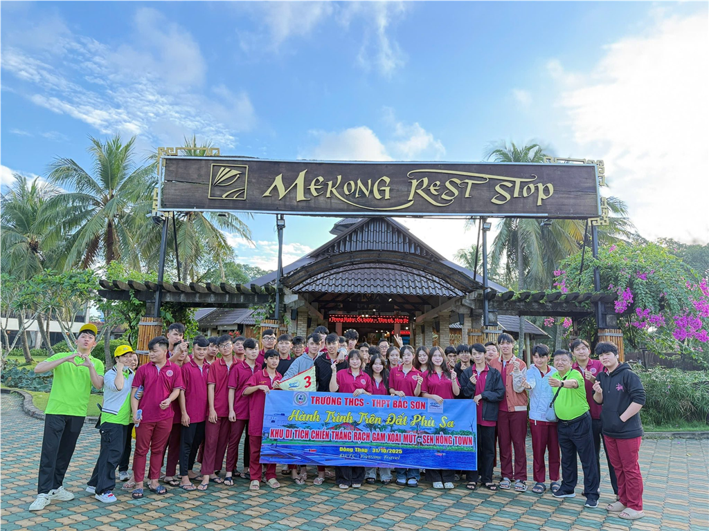 Hoạt Động Trải Nghiệm Ngoại Khóa - Hành Trình Về Nguồn 2025