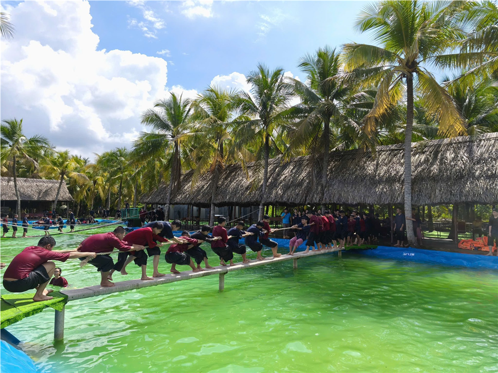 Hoạt Động Trải Nghiệm Ngoại Khóa - Hành Trình Về Nguồn 2025