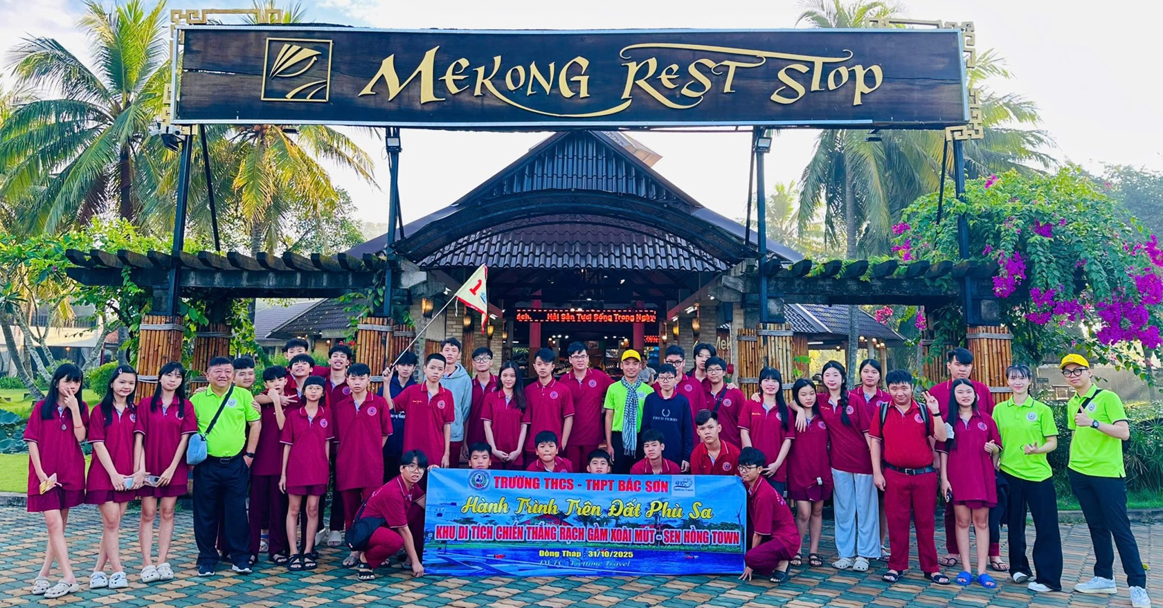 Hoạt Động Trải Nghiệm Ngoại Khóa 2025